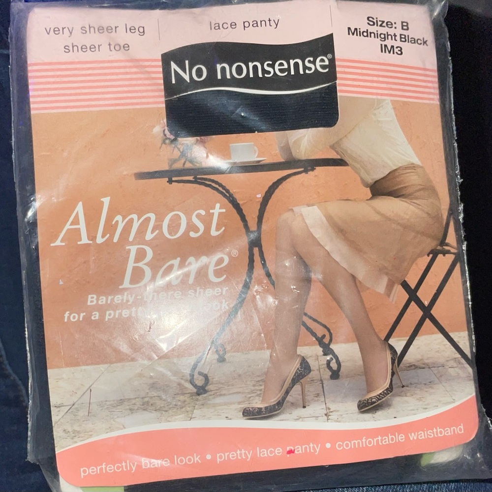 VTG No Nonsense Women’s B Midnight Black Sheer Toe Lace Panty Pantyhose IM3 NWT